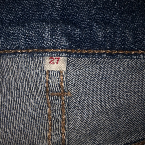 Shorts - Picture 2 of 6